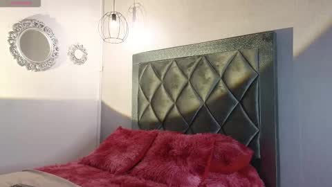 Ashley online show from February 6, 10:35 pm