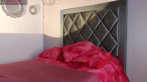 Ashley online show from March 20, 8:57 pm