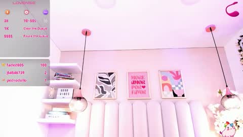 Ashley online show from November 19, 9:53 am