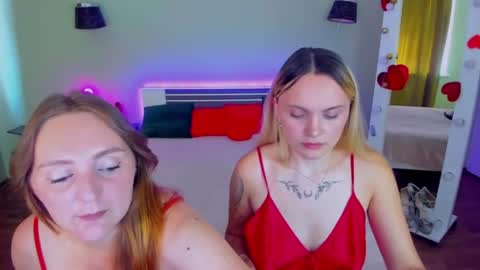 Snapshot of ashley_crashly chatting on July 7, 6:58 am Alina online show from July 7, 6:58 am
