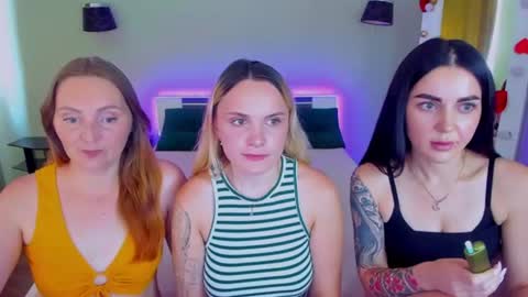 Snapshot of ashley_crashly chatting on July 8, 9:58 am Alina online show from July 8, 9:58 am