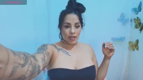 ashley_joyx_ online show from May 23, 3:23 am