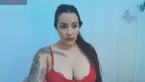 ashley_joyx_ online show from June 22, 3:58 am