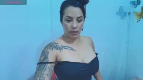 ashley_joyx_ online show from June 30, 4:35 am