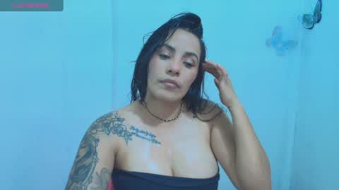 ashley_joyx_ online show from August 1, 3:06 am