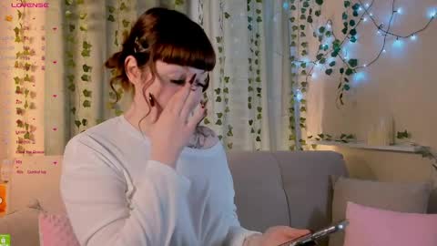 Ashley online show from April 3, 2:09 am