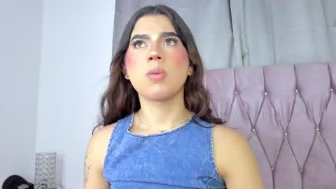 Snapshot of ashley_piinkk chatting on February 19, 5:16 am Ashley online show from February 19, 5:16 am