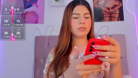 Ashley online show from November 8, 1:55 pm