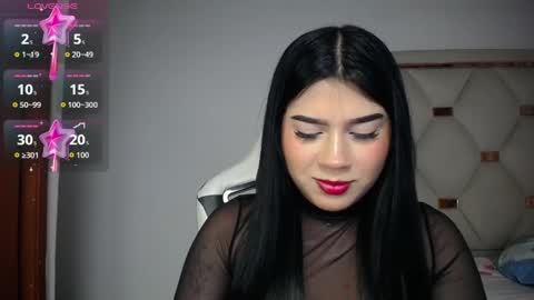 Ashley online show from June 5, 10:15 pm