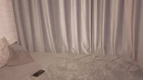 Ashley online show from March 8, 1:25 am