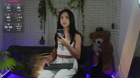 ashley_winhouse online show from September 20, 2:01 am