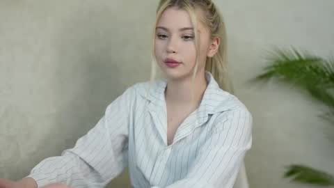 AshleyNiko online show from October 24, 2:35 pm