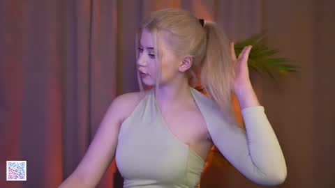 AshleyNiko online show from November 23, 3:45 pm