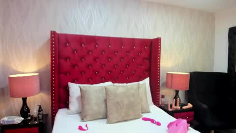 AshleyRoberh online show from October 20, 11:38 pm