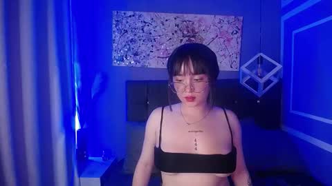 ASHLEY online show from January 13, 9:09 pm