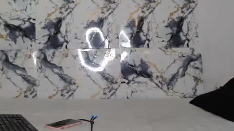Snapshot of ashleyt255 chatting on June 19, 6:45 pm ashleyt255 online show from June 19, 6:45 pm