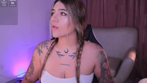 Ashley Lauren online show from November 7, 4:23 am