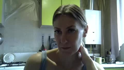 AshleyXHoney online show from May 25, 7:58 am
