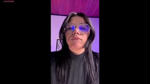 Ashleyy18   online show from May 19, 6:47 pm