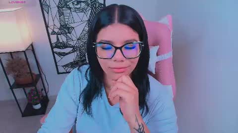 Snapshot of ashleyy18__ chatting on July 15, 9:20 pm Ashleyy18 online show from July 15, 9:20 pm