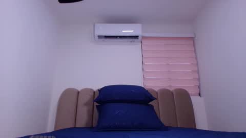 Ashly online show from December 2, 12:21 pm