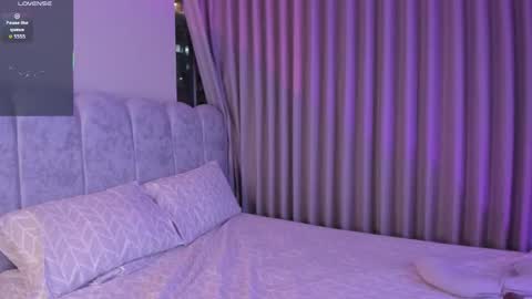 Paula Baleta  online show from November 7, 3:17 am