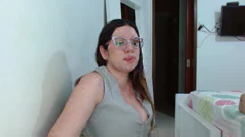 AshlyMoon online show from May 16, 12:51 am