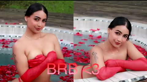 Ashly Rouxx online show from May 15, 11:01 pm