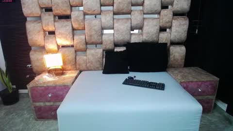 Snapshot of ashlysweet21 chatting on January 20, 11:56 am Ashly online show from January 20, 11:56 am