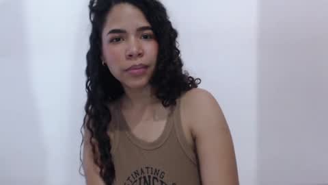 ashlyviper77 online show from February 11, 9:20 pm