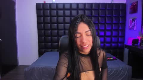 ashlyy sweet  online show from April 7, 3:01 pm