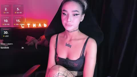 Mila online show from April 22, 10:28 am