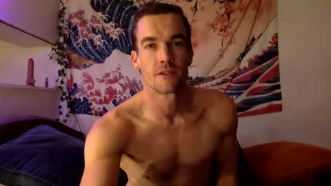 Ashton Anders online show from December 8, 3:21 am