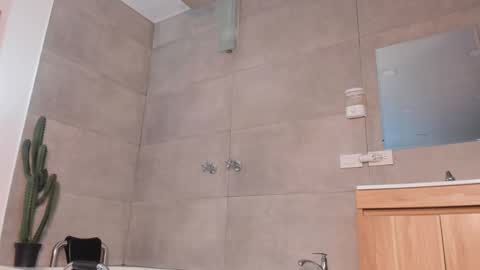 PAO   online show from January 31, 5:51 am