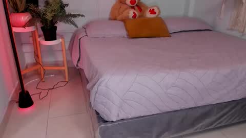 MyaFontaine online show from March 19, 1:31 am