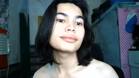 Snapshot of asian_babyboi chatting on July 5, 11:56 pm asian_babyboi online show from July 5, 11:56 pm