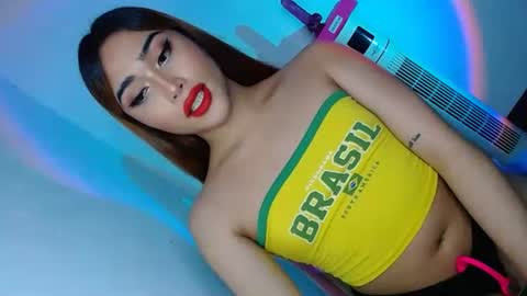 Snapshot of asian_caulix chatting on October 7, 9:34 pm baby caulix online show from October 7, 9:34 pm