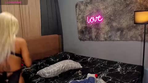 bigload CUM   take me private show or passwordshow online show from November 10, 12:15 pm