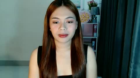 Snapshot of asian_enzyxx chatting on February 24, 2:09 am asian_enzyxx online show from February 24, 2:09 am