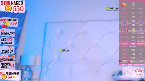 Snapshot of asian_gf chatting on April 11, 7:45 am usually start stream about 10 pm PST 1 am EST online show from April 11, 7:45 am