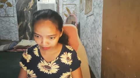 Snapshot of asian_janeth chatting on March 14, 11:32 pm im janeth single mom online show from March 14, 11:32 pm