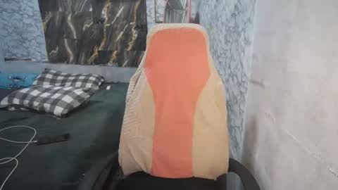 Snapshot of asian_janeth chatting on April 4, 1:04 am im janeth single mom online show from April 4, 1:04 am