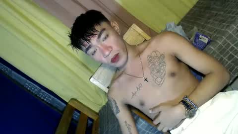 Snapshot of asian_kimxxx chatting on January 13, 2:28 am don online show from January 13, 2:28 am