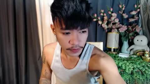 Snapshot of asian_kimxxx chatting on October 6, 4:10 am don online show from October 6, 4:10 am