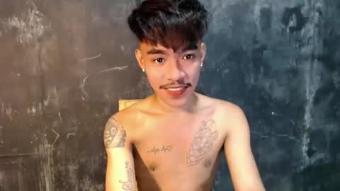 Snapshot of asian_kimxxx chatting on October 22, 1:44 pm don online show from October 22, 1:44 pm