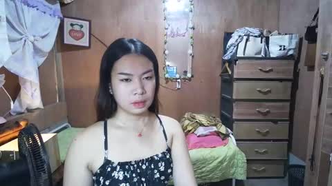 asian_llory online show from October 8, 4:54 am