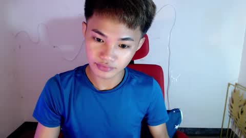 asian_lover05 online show from July 12, 4:31 pm