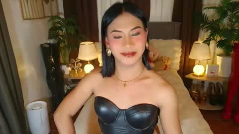 asian_massivecock22 online show from February 27, 9:20 am