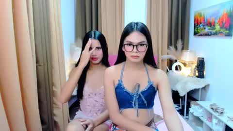 Snapshot of asian_mooreen chatting on October 20, 9:54 am mooreen online show from October 20, 9:54 am