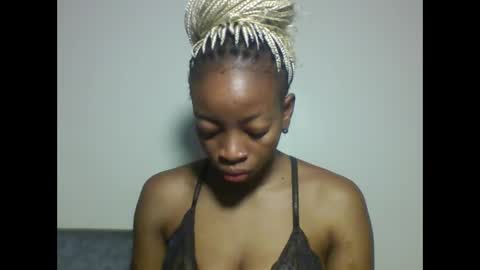 Snapshot of asian_pinay01 chatting on November 10, 2:10 am Asia online show from November 10, 2:10 am